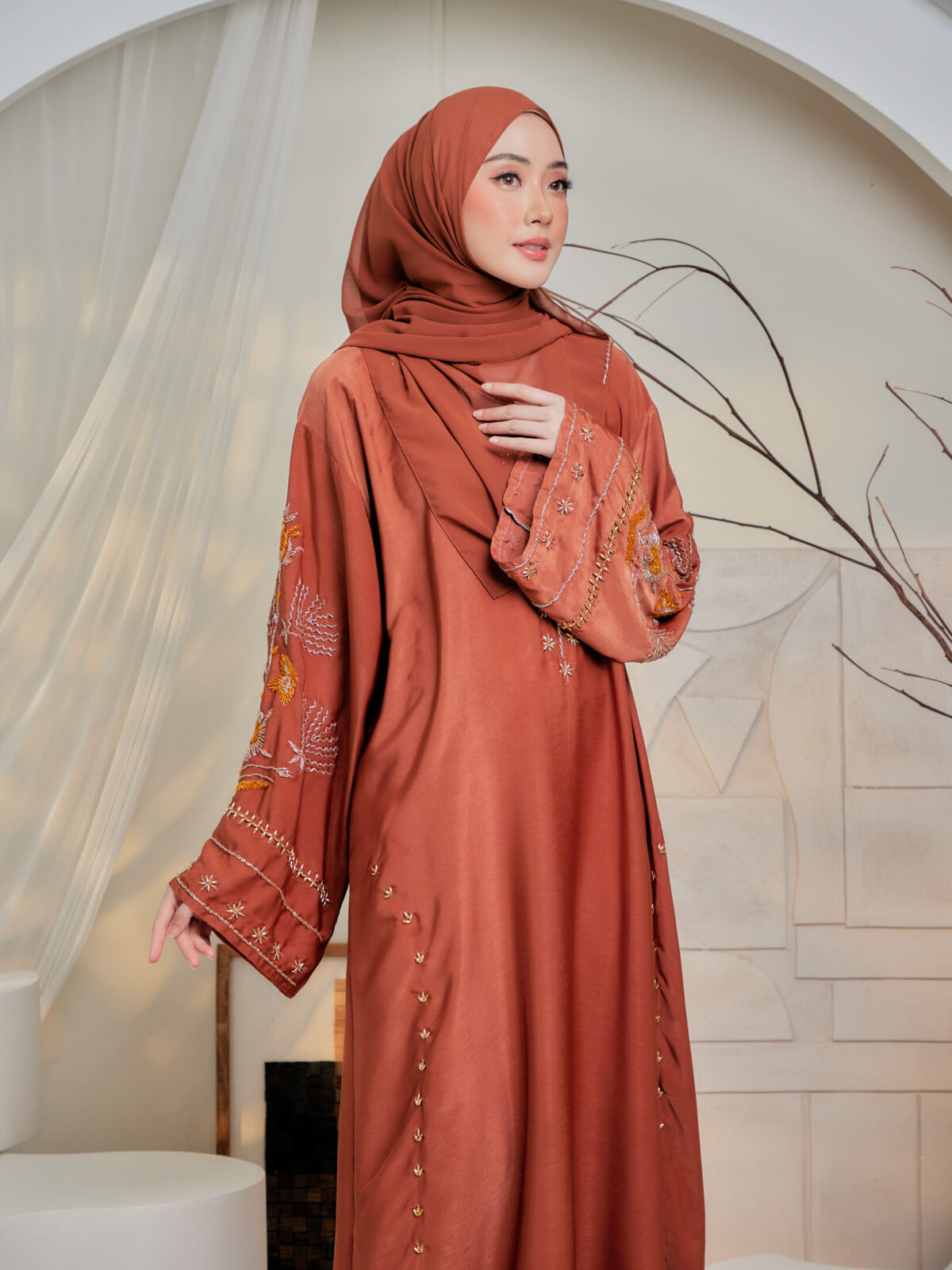 nauramoda13272 1200x1600 1